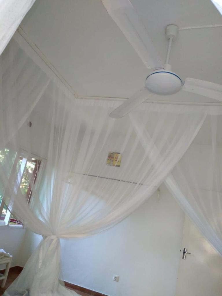 Вилла Ilha Azul House Понта-ду-Оуро Экстерьер фото